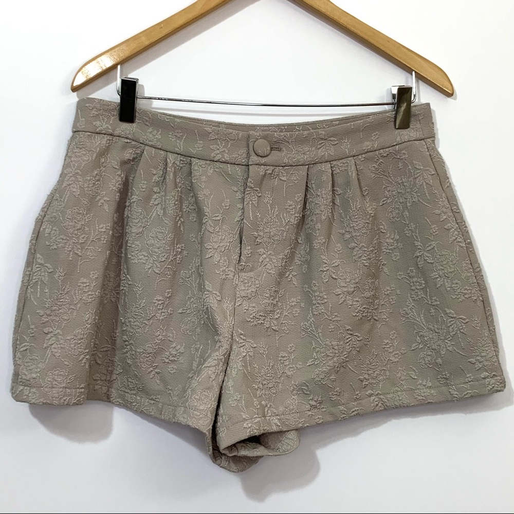 Free People Lace Woven Flirty Floral Dressy Shorts